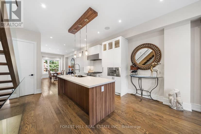 175 Ranleigh Avenue — photo 14 of 40
