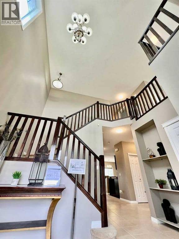 2092 Reunion Boulevard NW, Airdrie, photo 8