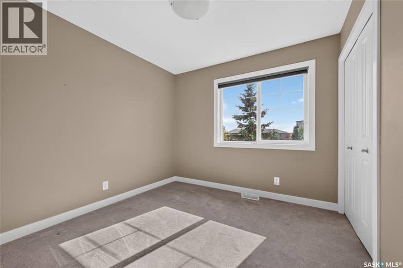 16 215 Hampton GREEN — photo 24 of 40