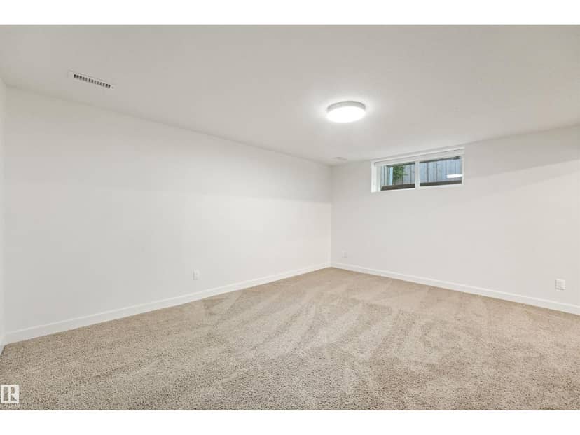 8212 148 ST NW NW — photo 33 of 40