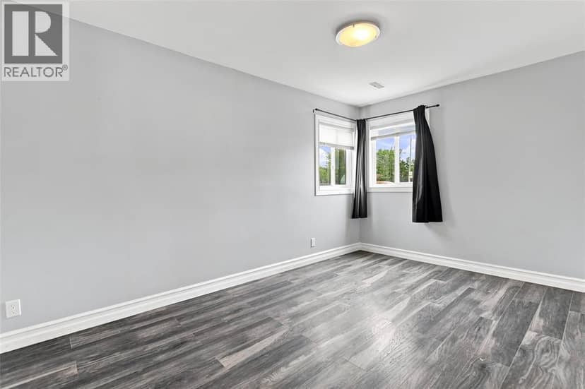 3453 Walker Road — photo 10 of 23