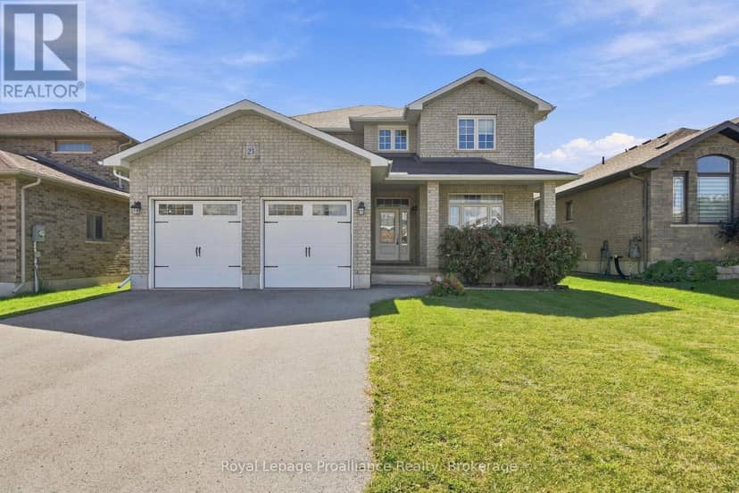 23 Crews Crescent — photo 1 of 40