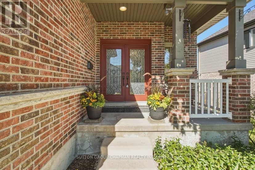 850 Teakwood Lane — photo 3 of 35