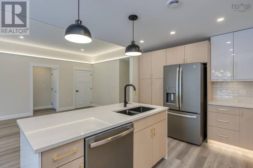 10 Peterson Street — photo 18 of 37