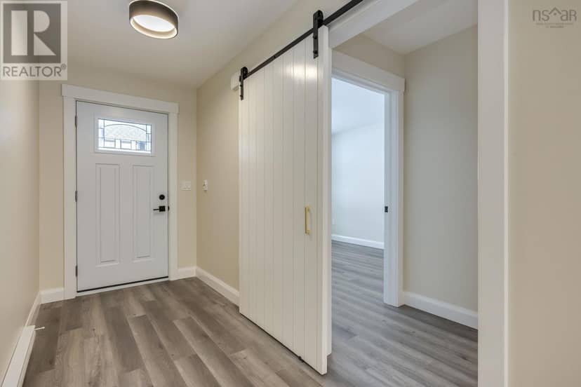 10 Peterson Street — photo 9 of 37
