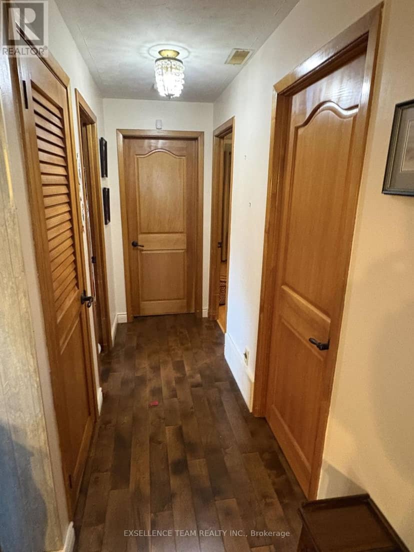 129 Kensington Street — photo 10 of 21