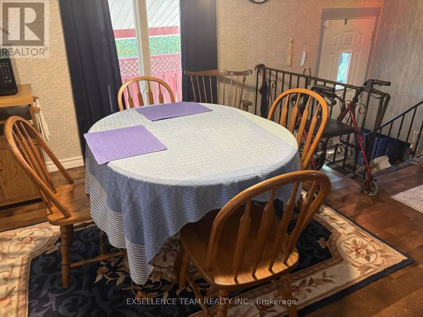 129 Kensington Street — photo 9 of 21