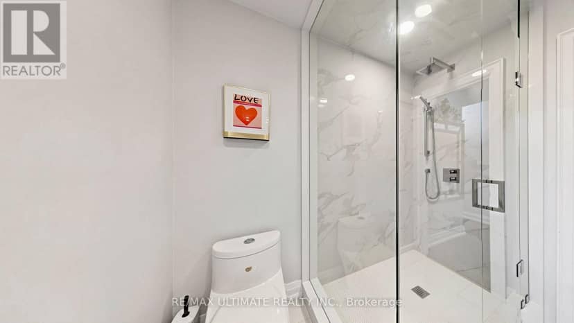 112 Coronation Drive — photo 33 of 40