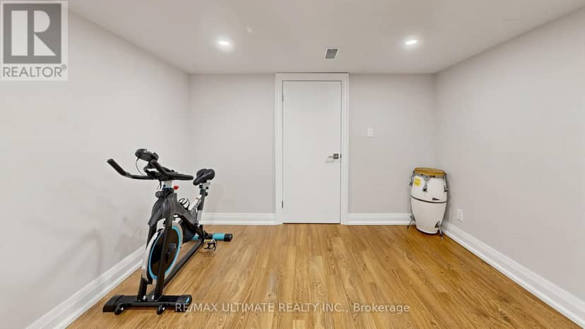 112 Coronation Drive — photo 35 of 40