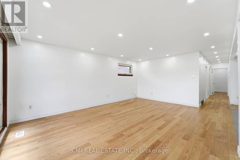 39 Earlton Road, Toronto, photo 8