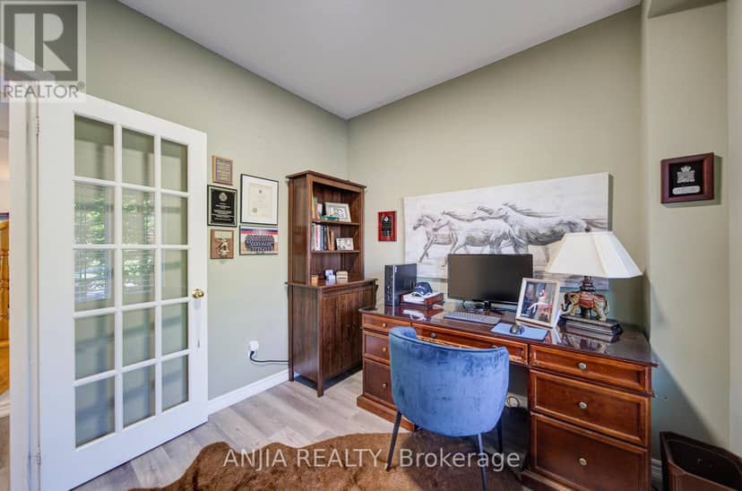 16 Forest Manor Place — photo 20 of 40