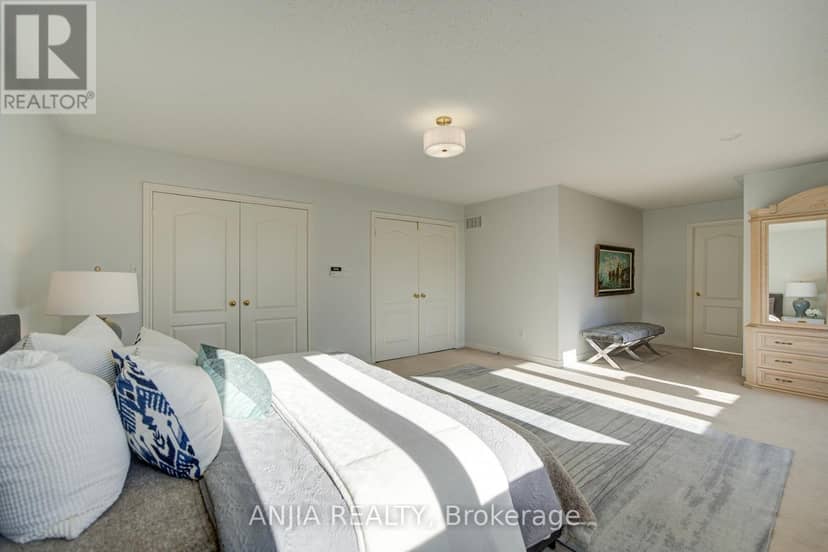 16 Forest Manor Place — photo 28 of 40