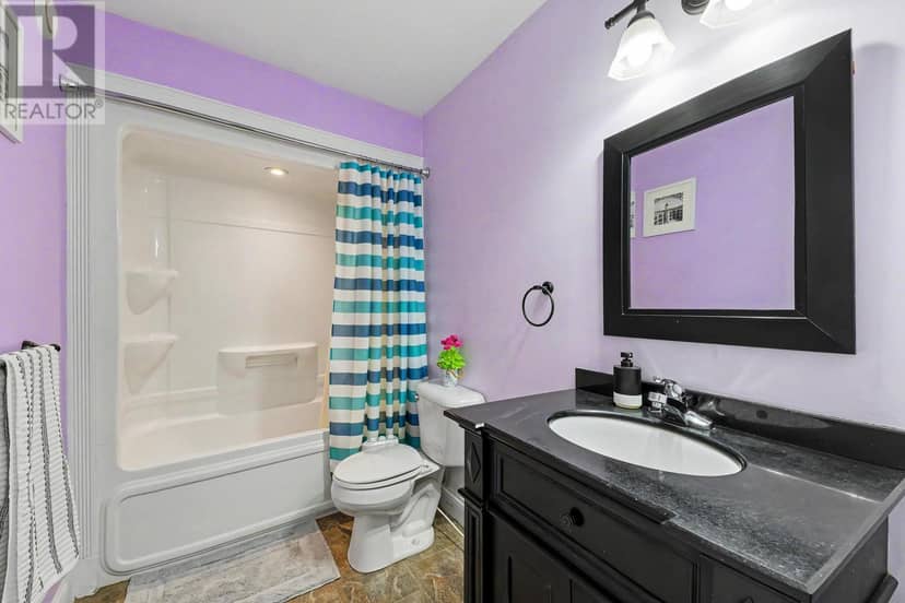 3 HUMMINGBIRD Street — photo 12 of 36