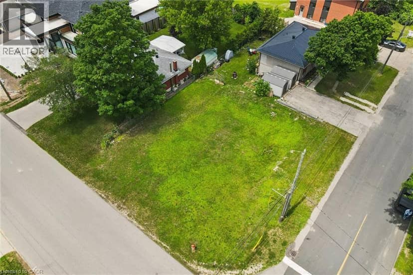 46 DANIEL Avenue — photo 1 of 9