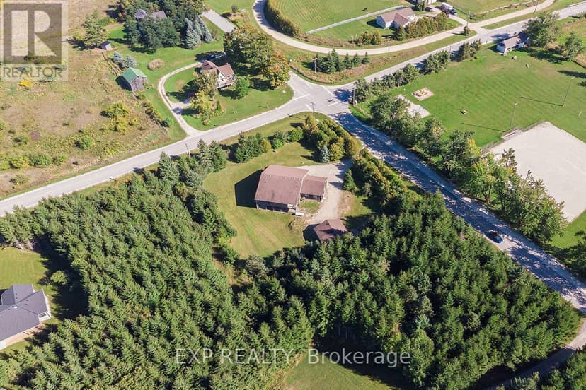 625421 15 Side Road — photo 32 of 40
