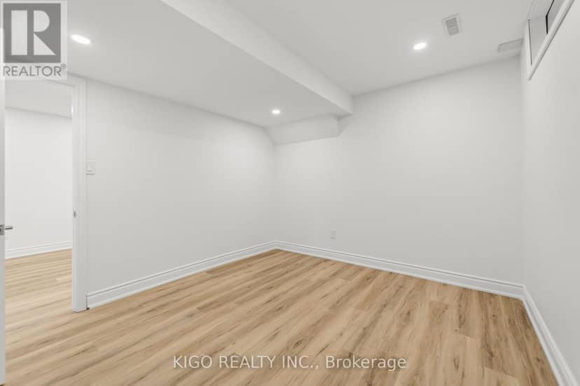 25 Bush Clover Crescent — photo 26 of 30