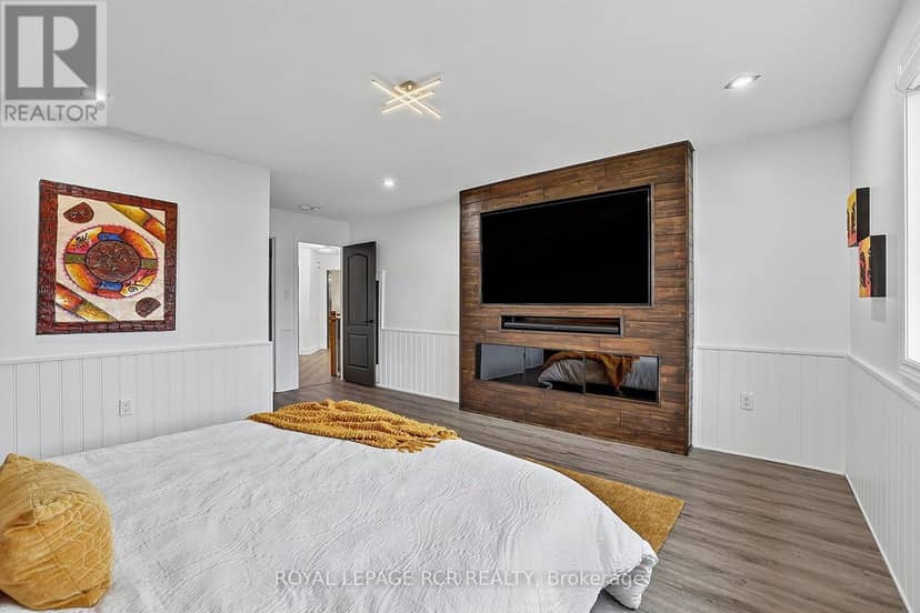 9 McIntyre Lane — photo 32 of 40