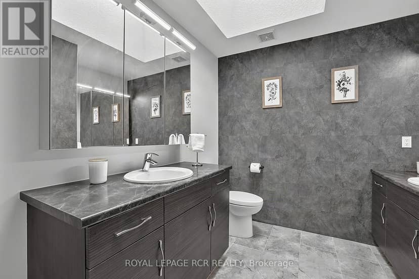 9 McIntyre Lane — photo 36 of 40