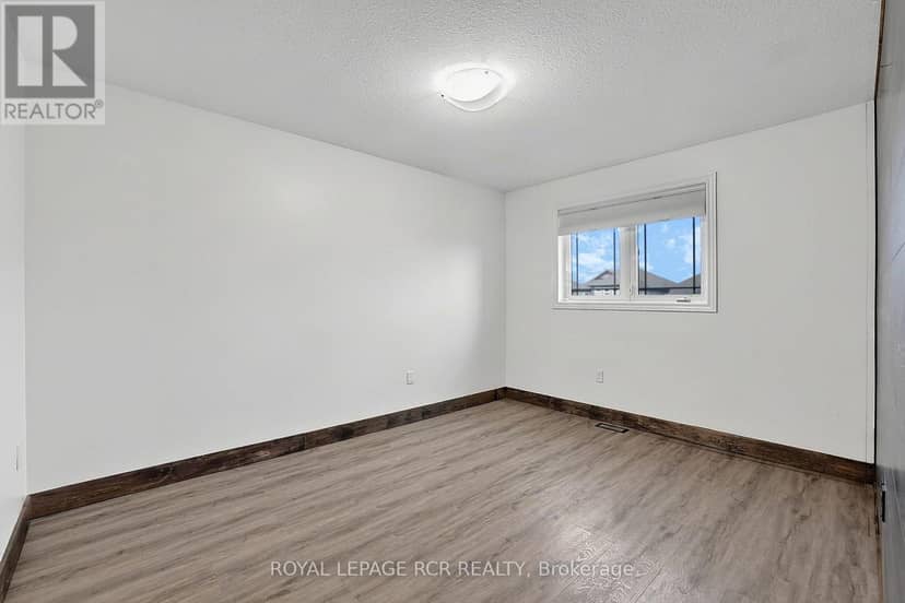 9 McIntyre Lane — photo 37 of 40