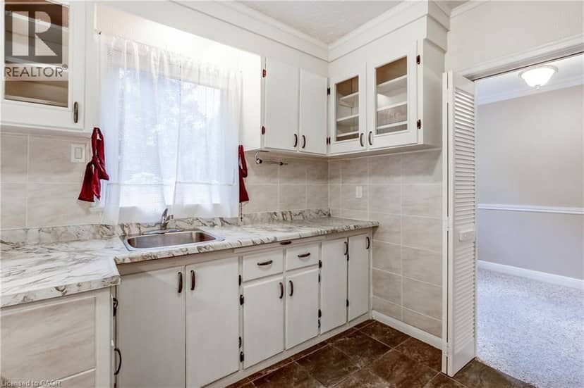 1059 SHEPHERDS Drive — photo 16 of 40