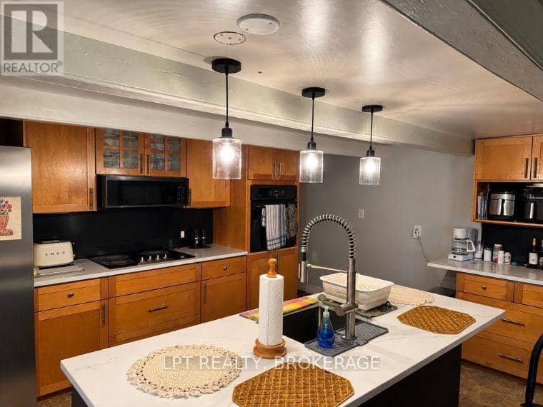 408 Chipmunk Ridge Road — photo 10 of 40