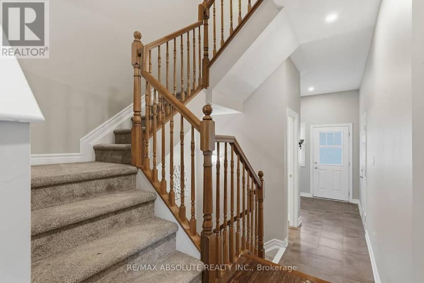 696 Trigoria Crescent — photo 14 of 29