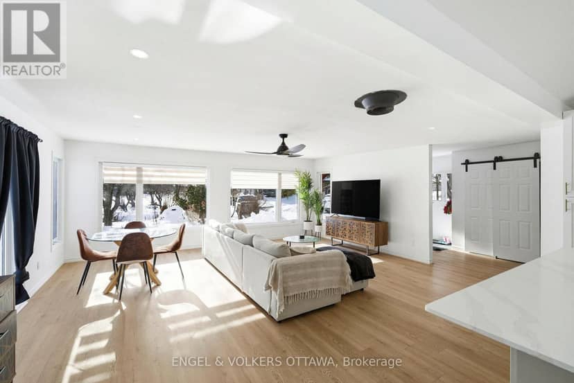 14120 County Road 13, North Stormont, photo 8