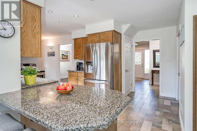 31 Meander Close — photo 12 of 40