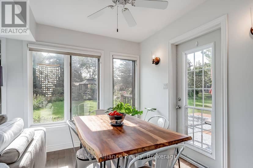 31 Meander Close — photo 14 of 40