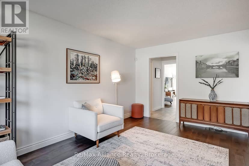 31 Meander Close — photo 21 of 40