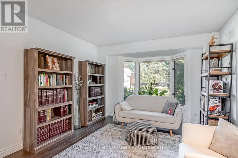 31 Meander Close — photo 22 of 40