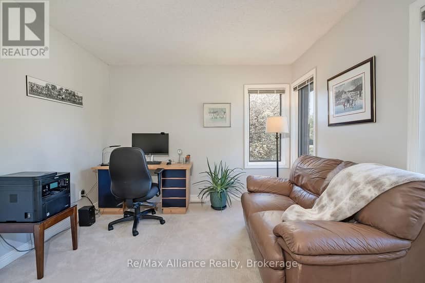 31 Meander Close — photo 34 of 40