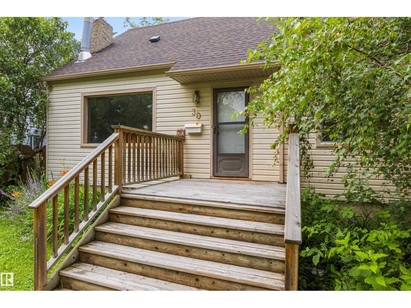 11230 75 AV NW, Edmonton, photo 2