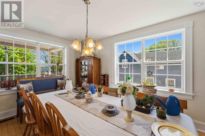 13 Maiden Lane — photo 9 of 40
