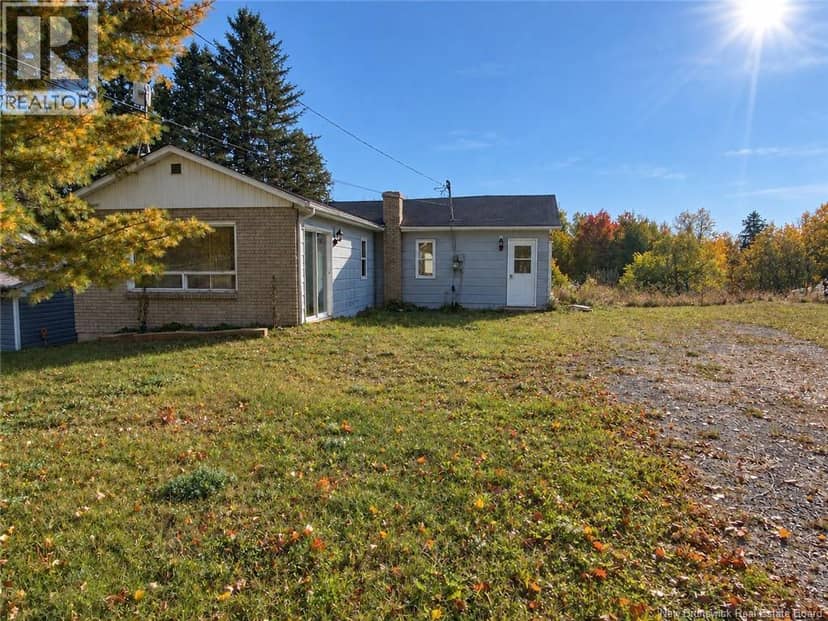 140 Main Street, Plaster Rock, photo 2