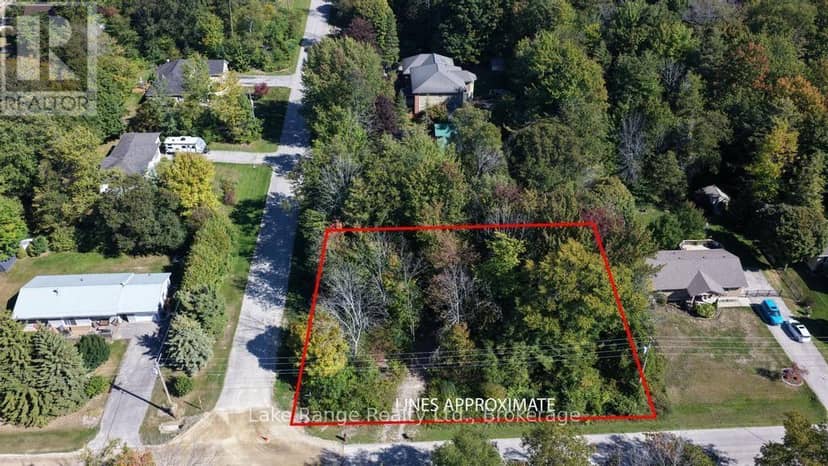 611 Tuscarora Road, Huron-Kinloss
