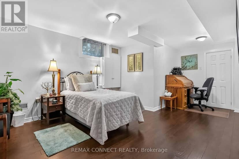 72 Warwick Avenue — photo 35 of 40
