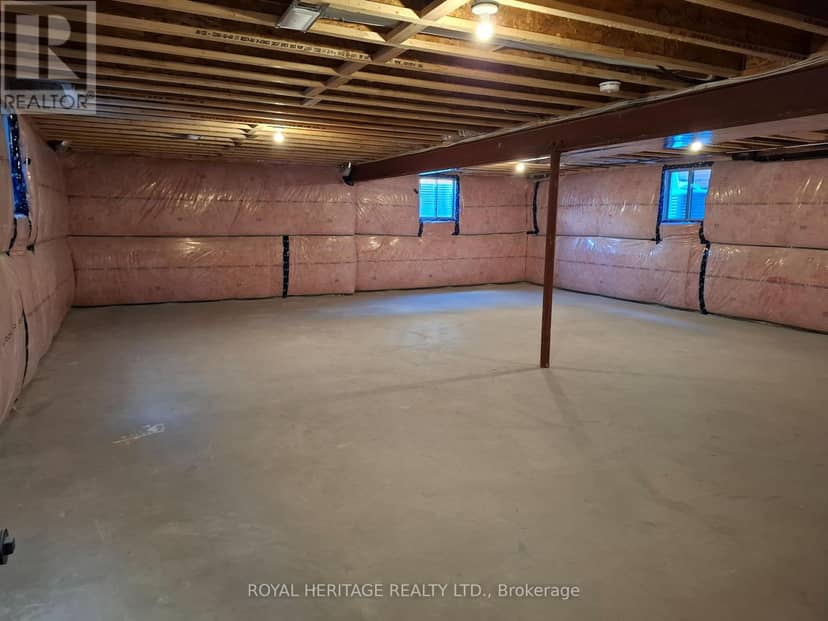 8 St Augustine Drive — photo 13 of 14