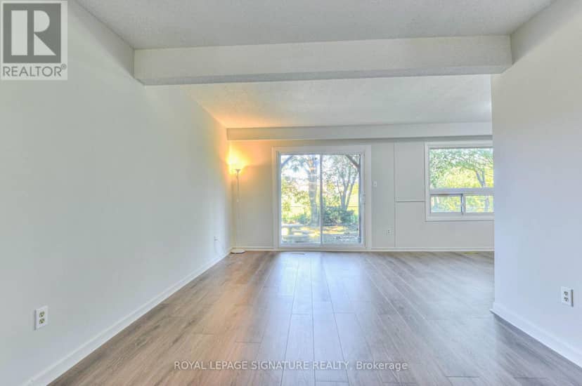 132 Valdor Drive, Toronto, photo 8