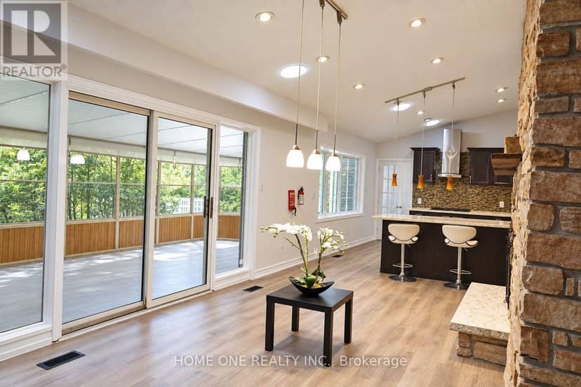 10934 Warden Avenue, Markham, photo 2