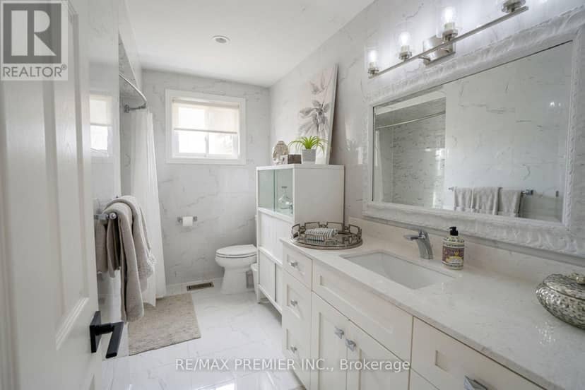 438 Woodbridge Avenue — photo 18 of 27
