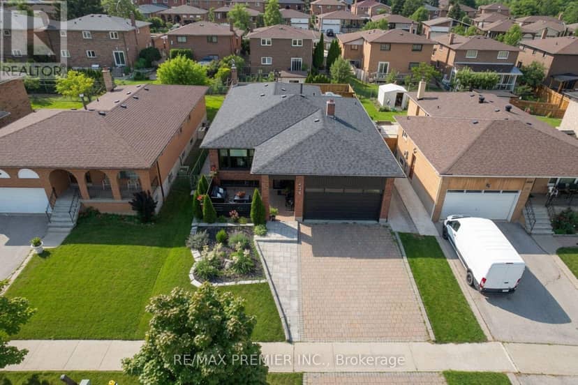 438 Woodbridge Avenue — photo 2 of 27