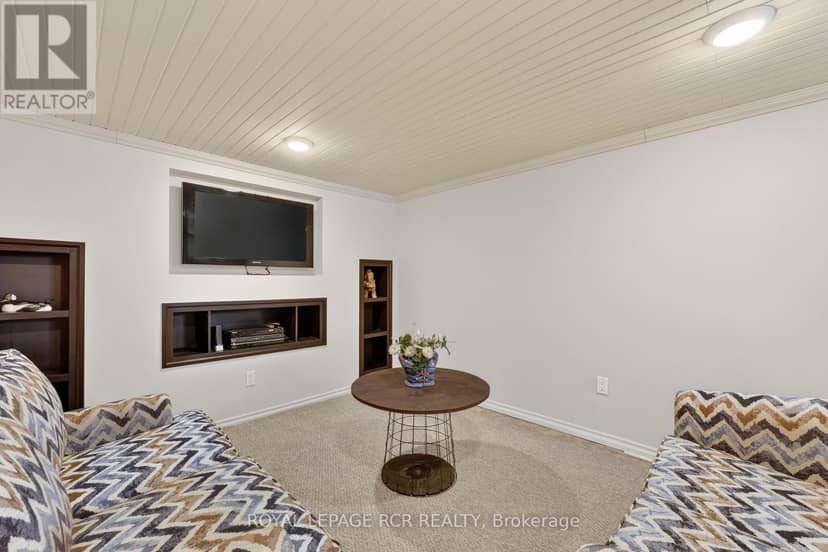 65 Donald Street — photo 30 of 40