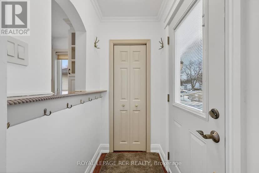65 Donald Street, Barrie, photo 4