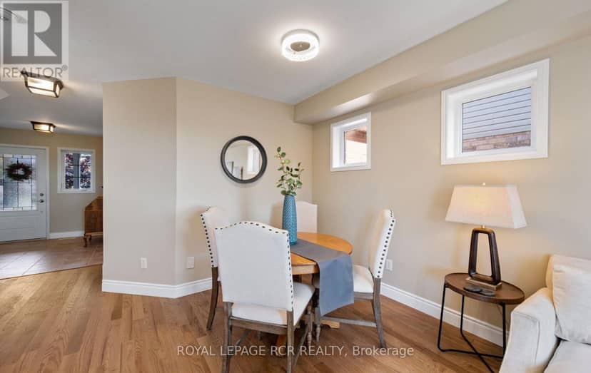 108 Glengarry Road — photo 11 of 40
