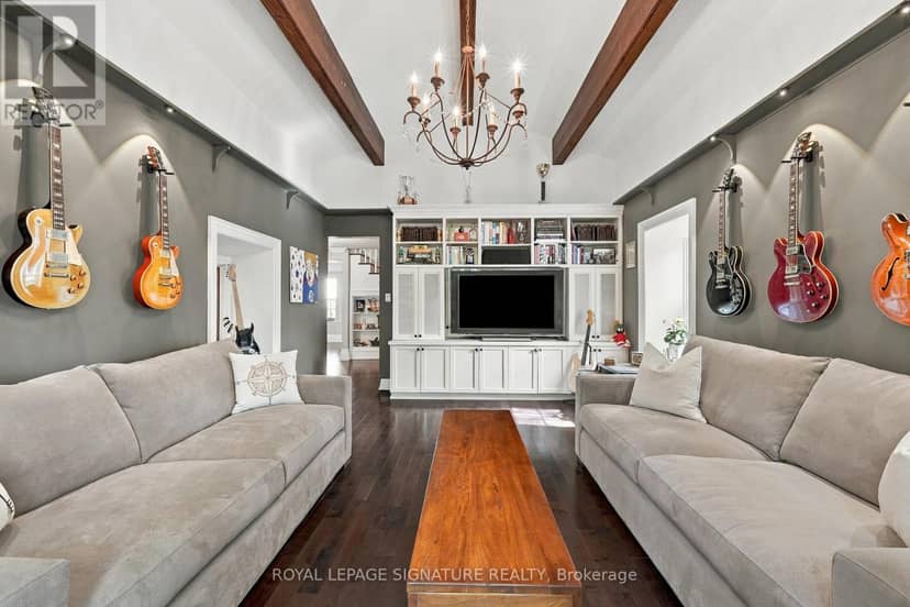 5062 Walkers Line, Burlington, photo 8