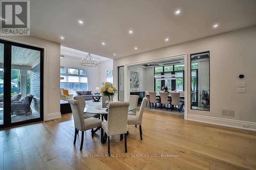 1301 Twin Oaks Dell — photo 7 of 40