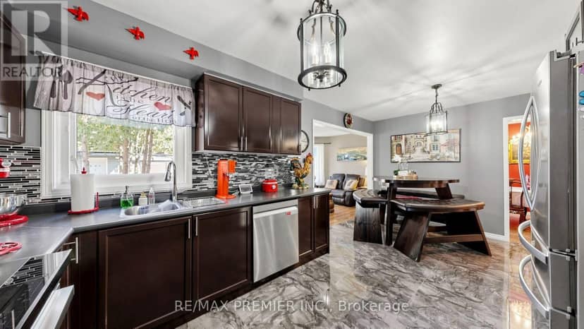 97 Golden Meadow Road — photo 14 of 40