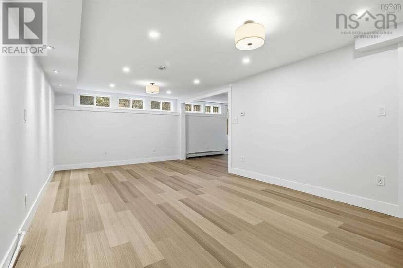 66 Virginia Drive — photo 13 of 15