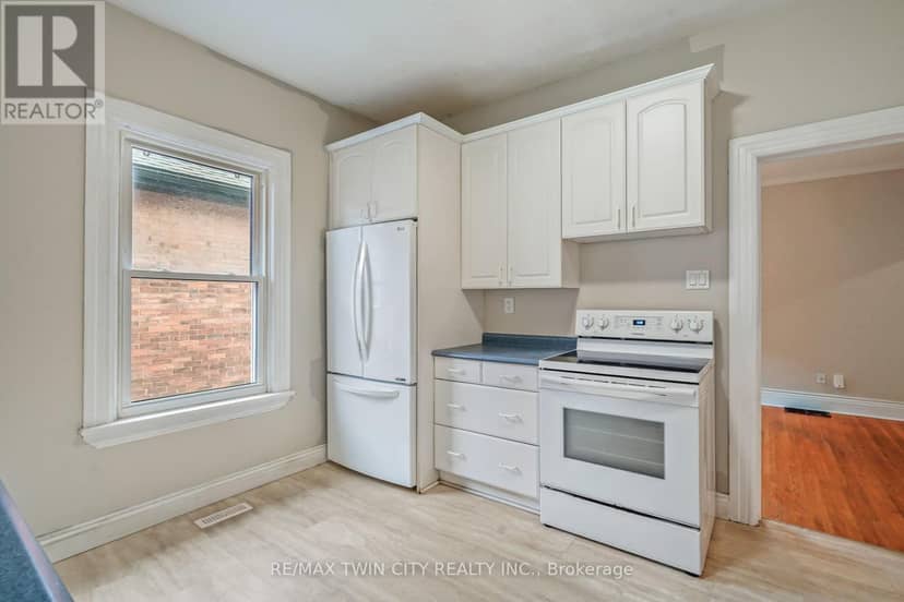 25 Alonzo Street — photo 24 of 40